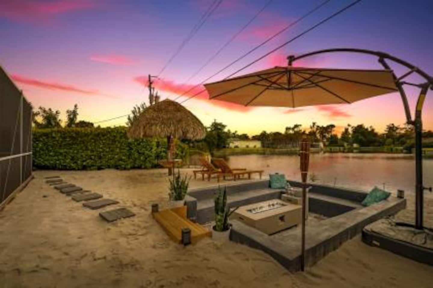 Blue Beach Fort Myers Beachfront Vacation Rental - Luxury SWFL Property with Pool