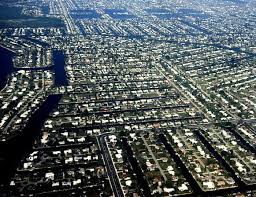 Cape Coral waterfront lifestyle with canals and boating activities